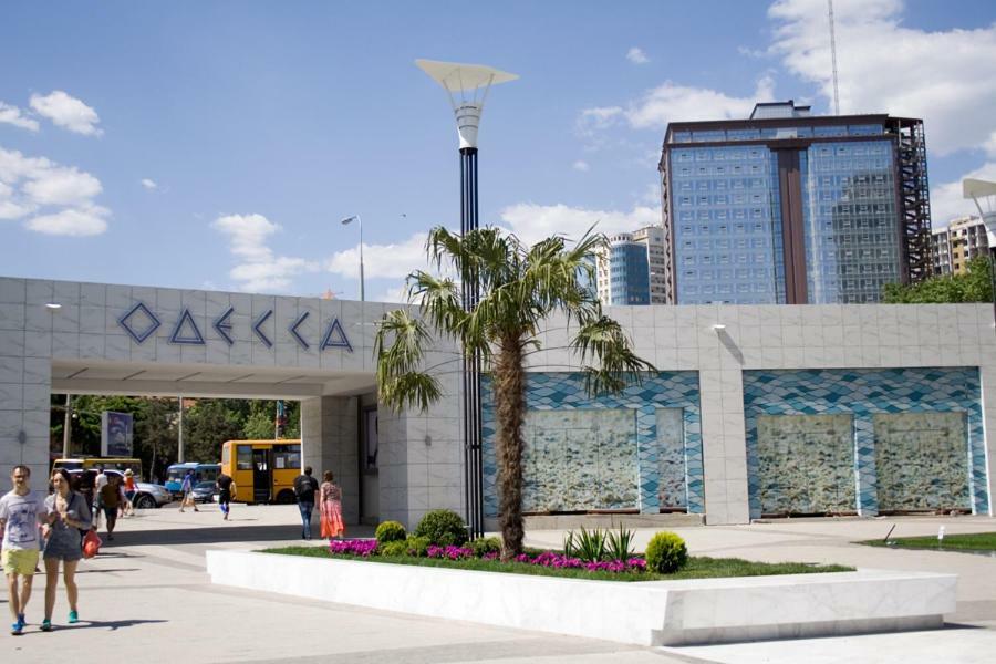 Odss Suites Odessa Esterno foto