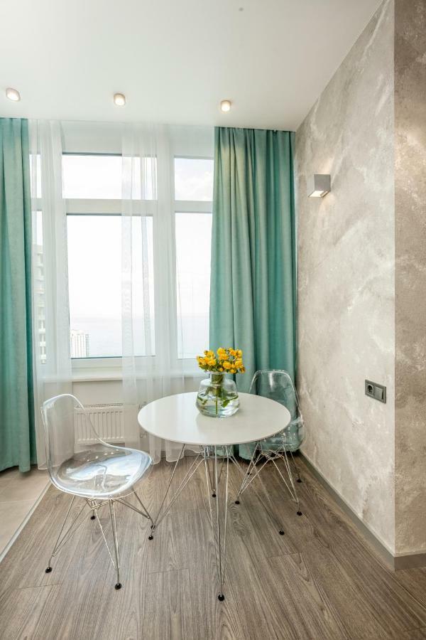 Odss Suites Odessa Esterno foto